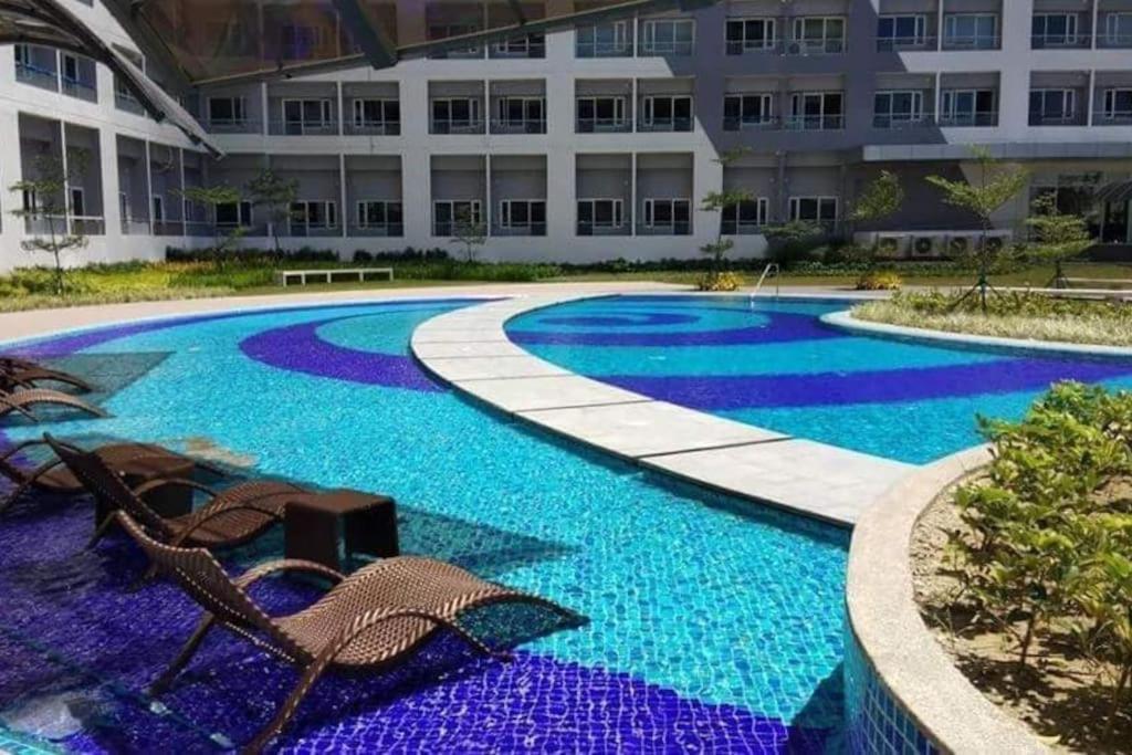 Trig Place At Grace Residence In Taguig City 马尼拉 外观 照片
