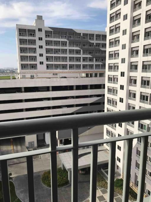 Trig Place At Grace Residence In Taguig City 马尼拉 外观 照片