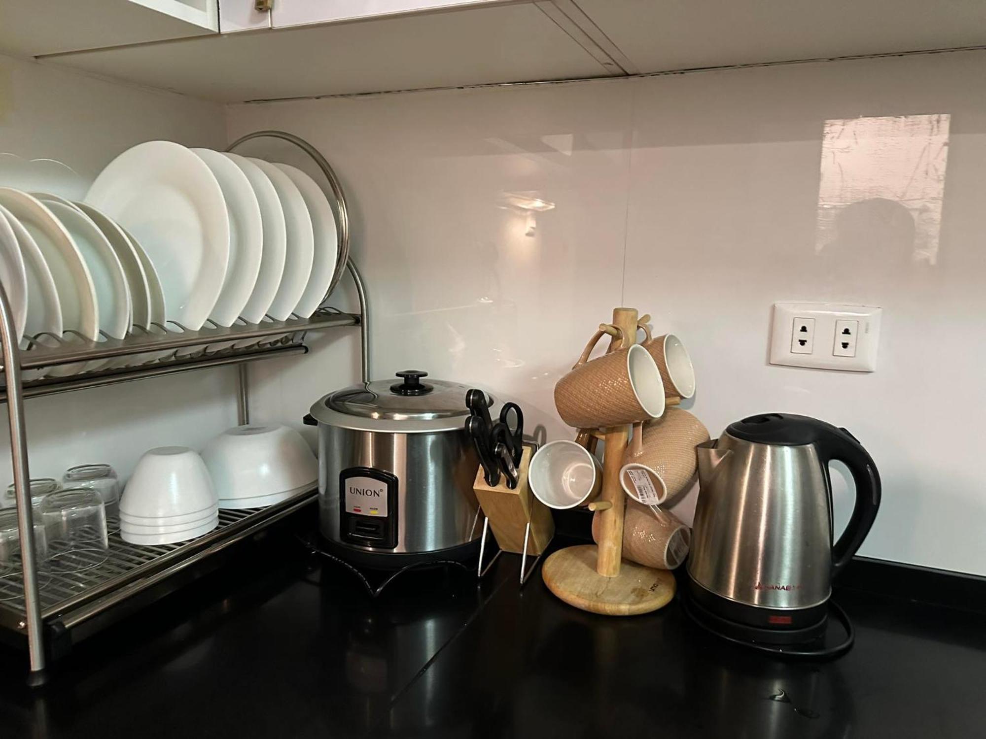 Trig Place At Grace Residence In Taguig City 马尼拉 外观 照片